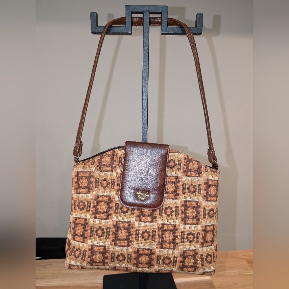 Vintage Crown Lewis Tapestry Shoulder Bag Brown/Tan